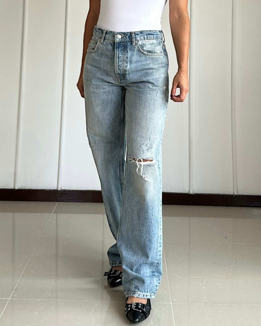 Jean Zara Wide Leg Tiro Medio – Talla 38-40 (Etiqueta EUR 38)