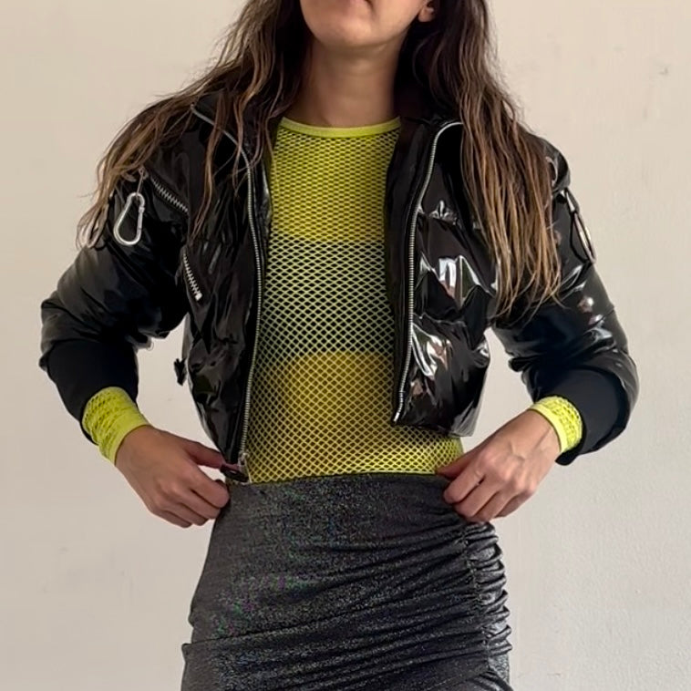 (S-M) Chaqueta Crop Charol Acolchada No Name