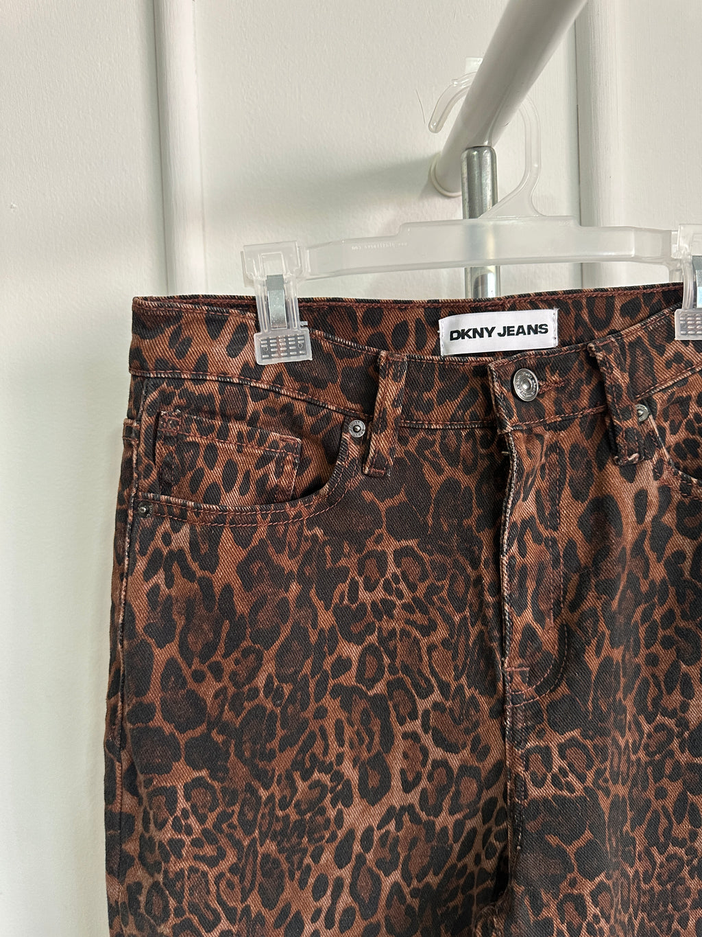 DKNY Jeans - Straight Leg Animal Print - Leopardo