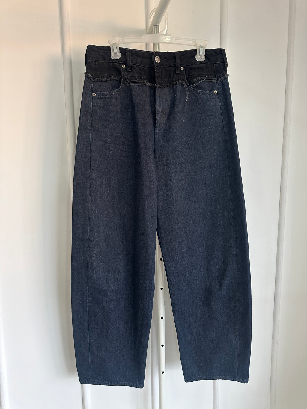 Zara - Two-Tone Barrel Leg Jeans - Negro Lavado