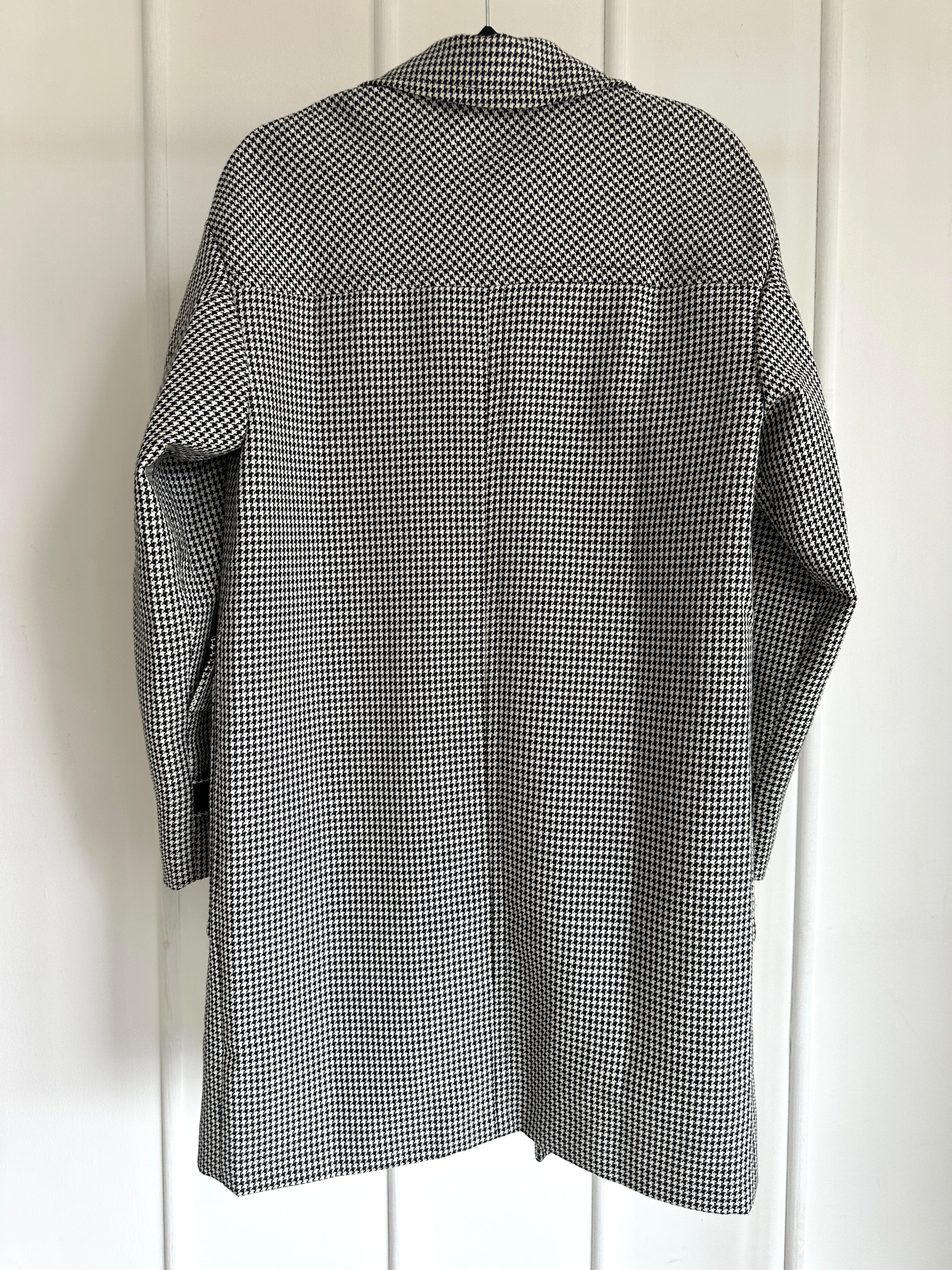 Abrigo Karl Lagerfeld Paris