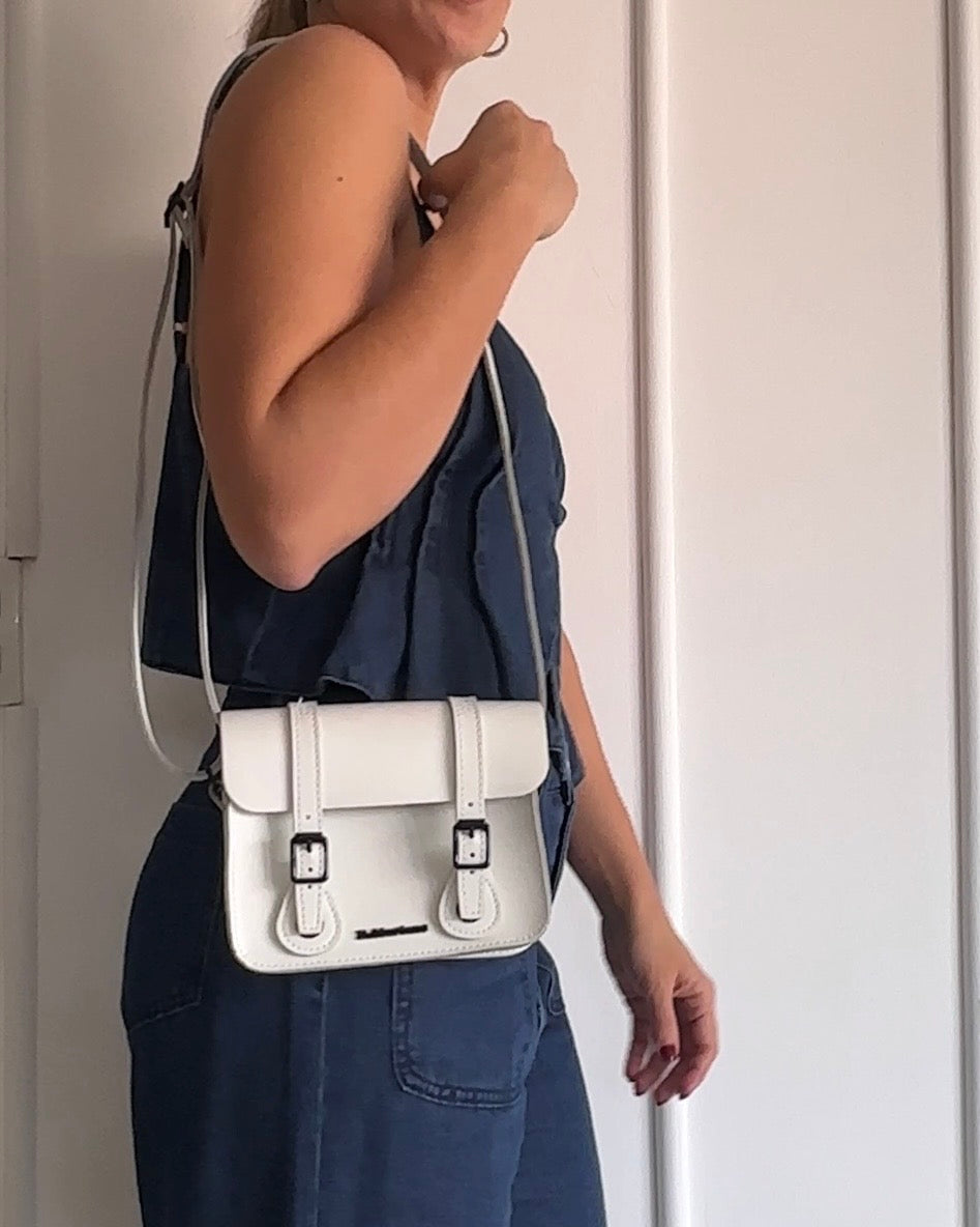 Bolso Satchel Blanco - Dr. Martens - 7"