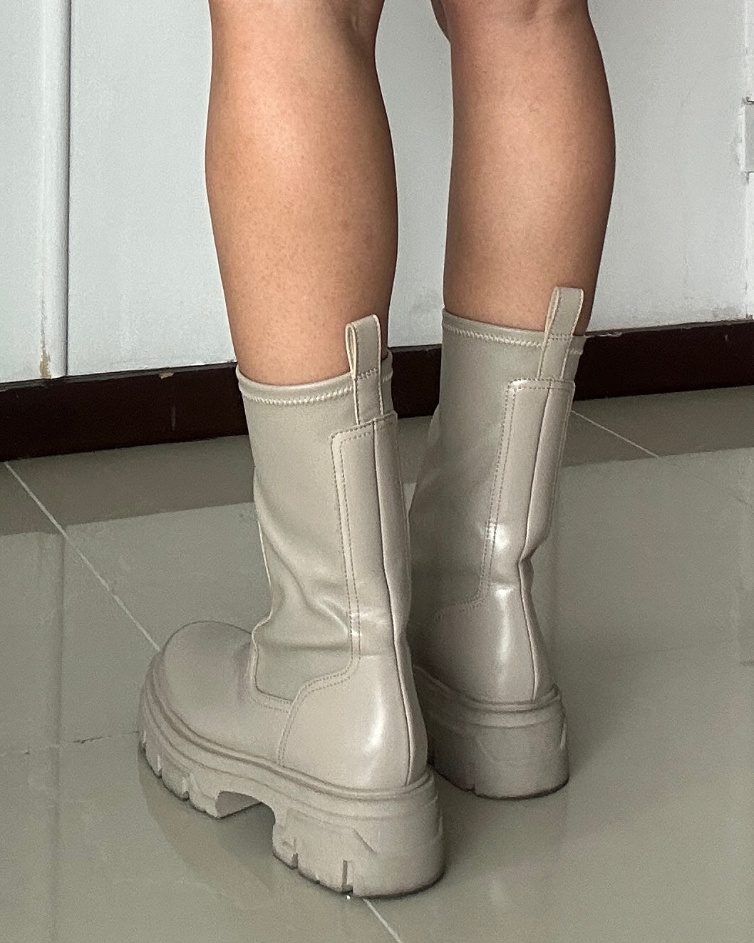 Botas Track Medium Rise - Talla 38