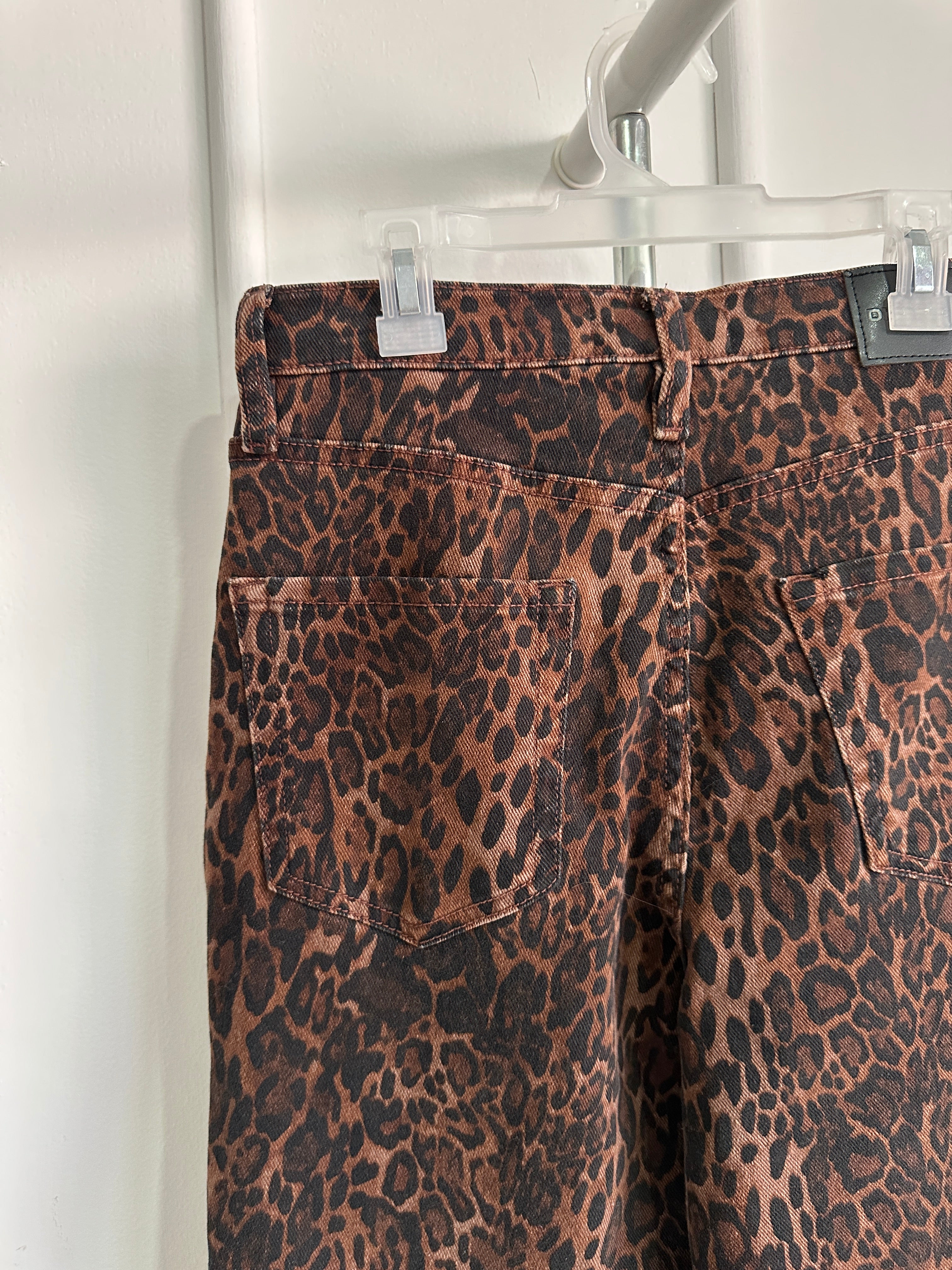 DKNY Jeans - Straight Leg Animal Print - Leopardo